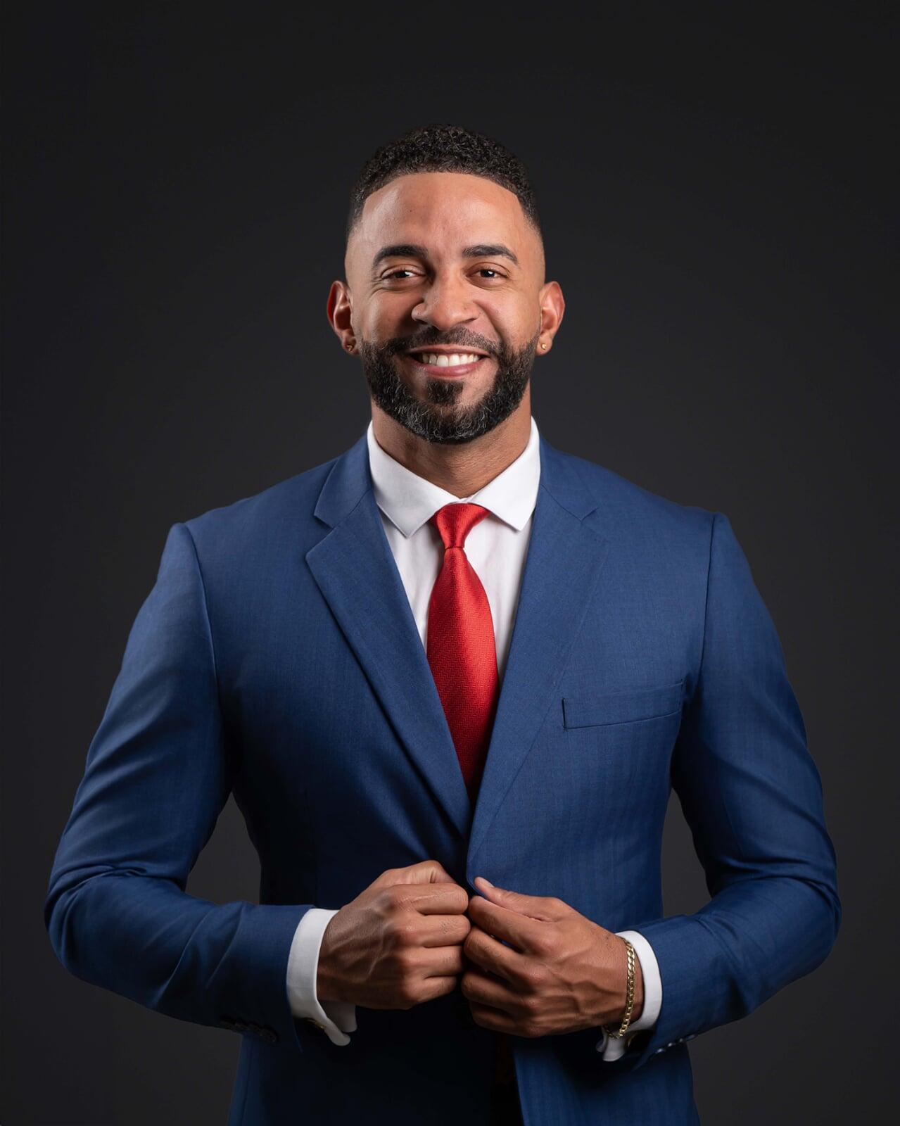 Imagen frontal de Hector Jean Espaillat